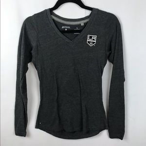 Small Long Sleeved V-neck LA Kings T-Shirt